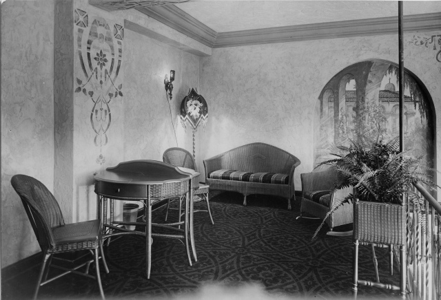 dunbar hotel 1928 central avenue la006.jpg